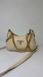 Krem Zincir Askılı Mini Omuz Çantası