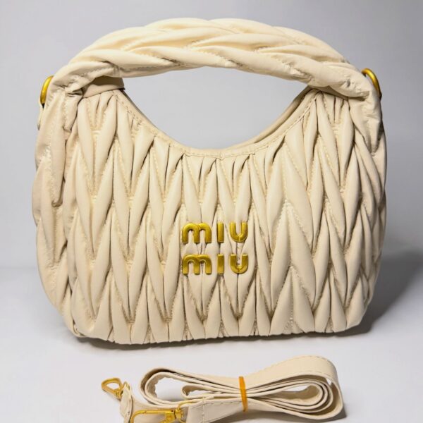 Miu Miu Wander Matelassé Napa Deri Hobo Çanta-KREM