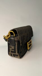 Baguette Fendi Desenli Omuz Çantası - Görsel 2