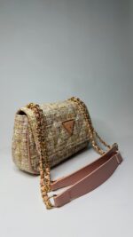 Guess Tüvit Çapraz Çanta-PEMBE - Görsel 2